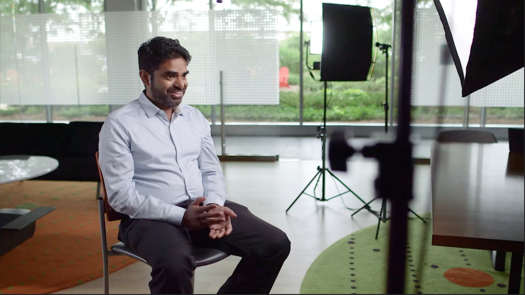 Sustainability in motion_laptop_╞&AElig;.png